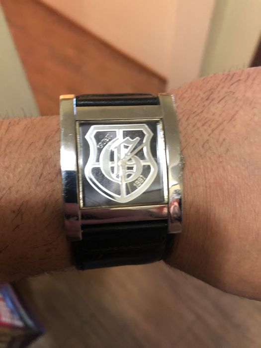 мъжк часворник геивна Guess