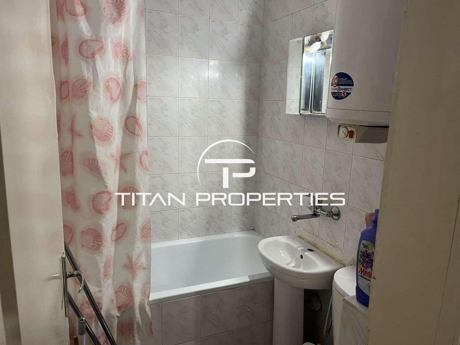 Дава се под наем Двустаен апартамент в Варна, Трошево - 65 кв.м за 425 € - Снимка #8