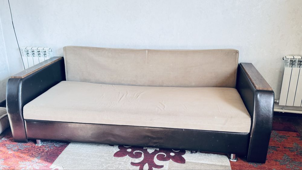 Продам диван с креслами ,б/у.