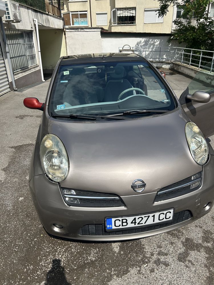 Nissan Micra C+C кабрио