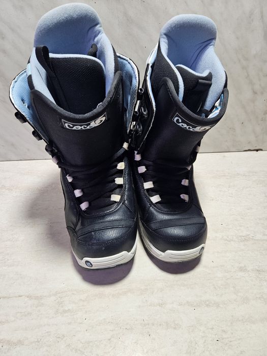 Boots 112 buti placa snowboard  Burton  mărimea 38  (24   cm) .