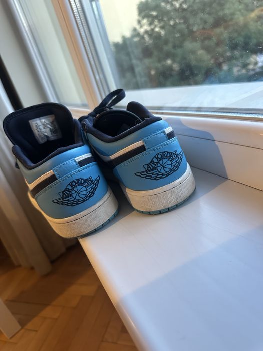 Nike Air Jordan 1 "University Blue" low sneakers