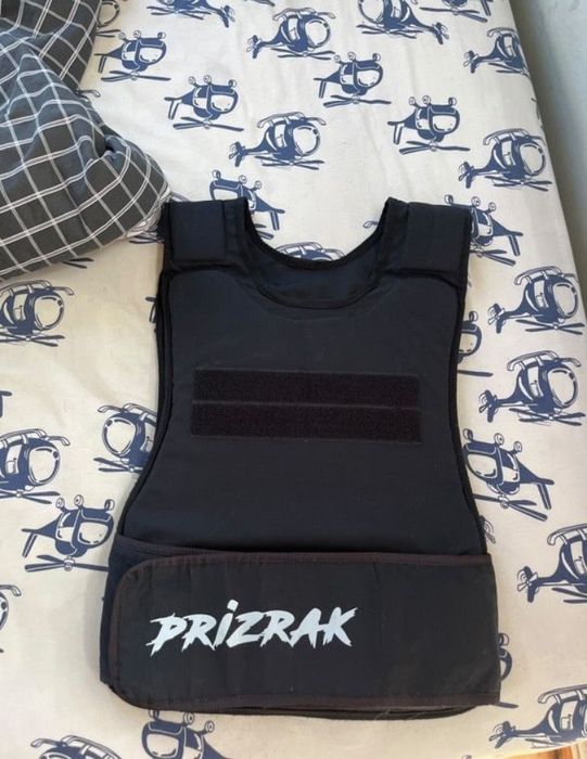 Prizrak броножилетка