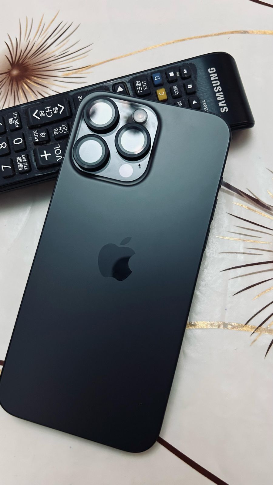Iphone 15 pro maks