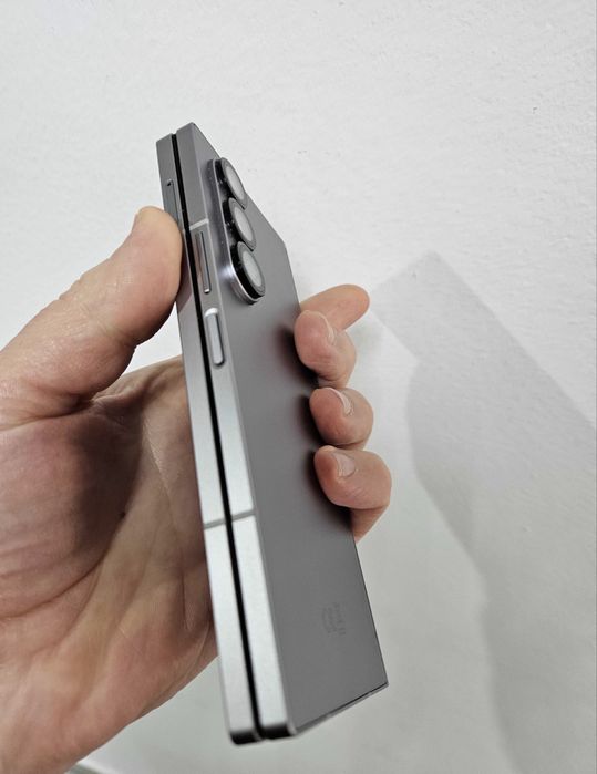 Samsung Z FOLD 6 • 512 GB • 12 GB RAM • Garantie