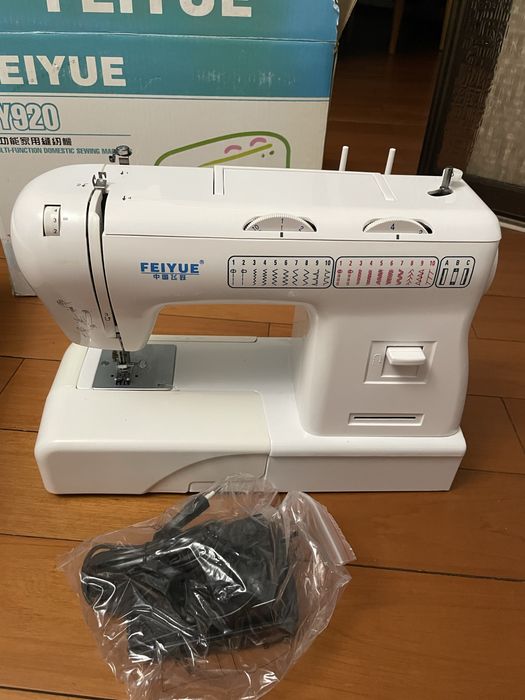 Швейная машинка Оригинал!