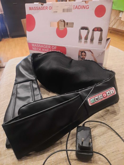 Масажор-Massager of neck kneading