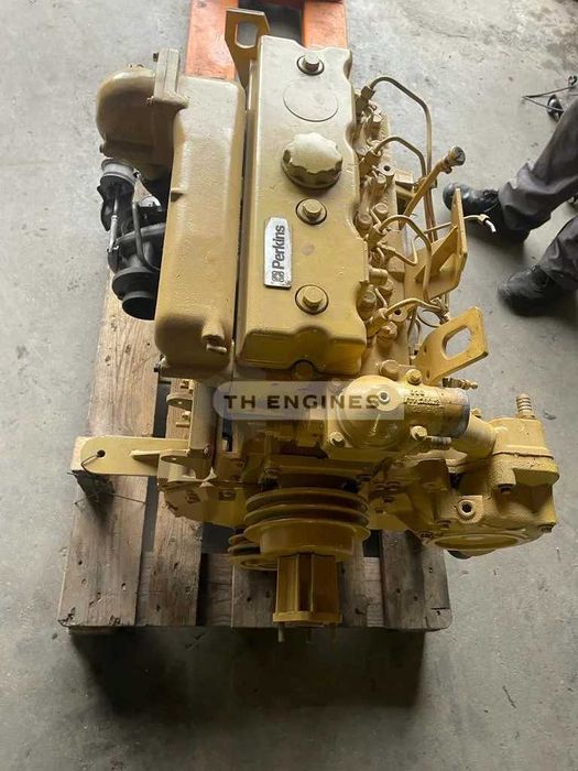 vand Caterpillar 3054 reconditionat