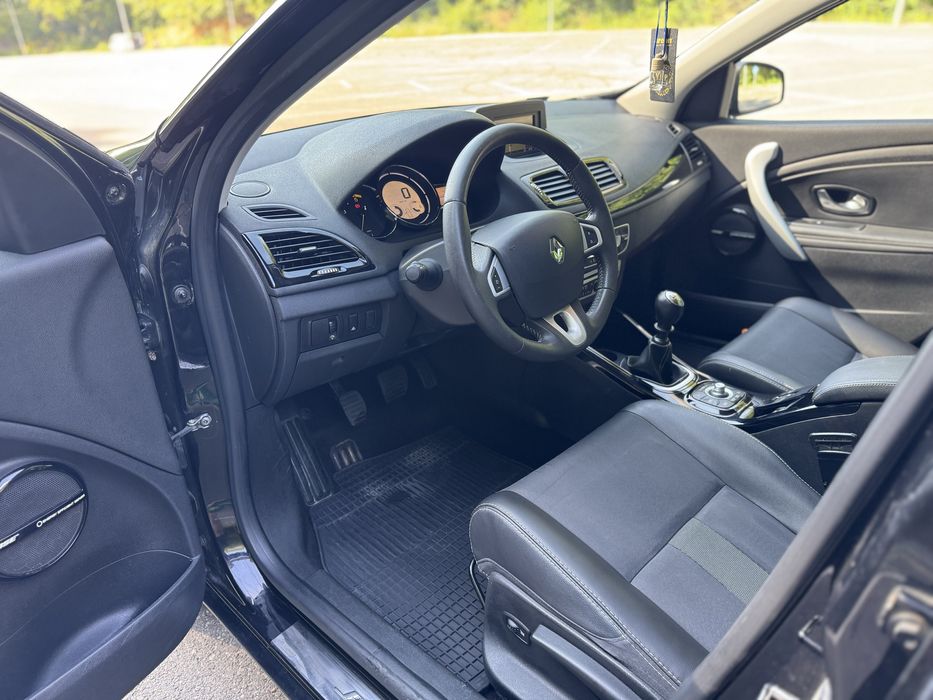 Vand Renault Megane 3 1.9 dCi Bose Edition