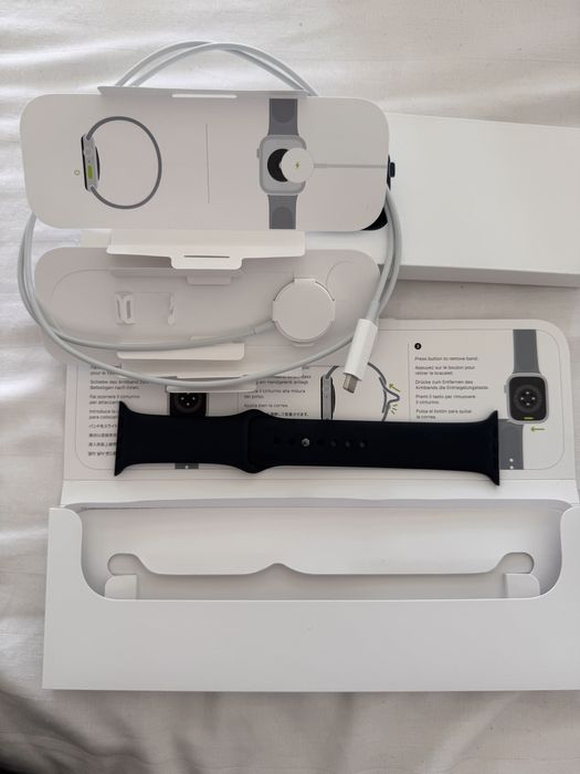 Incarcator si curea Apple Watch SE 2nd gen 2022 44mm