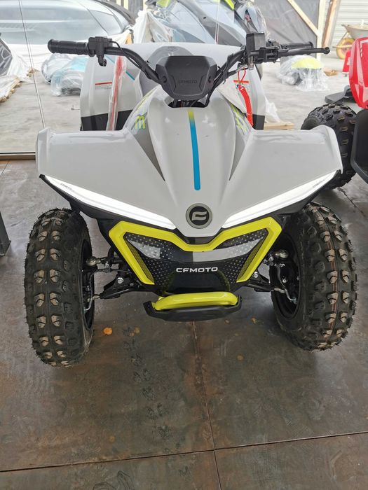ATV CfMoto 110 EV pentru copii