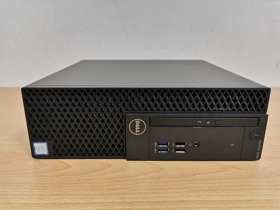 Dell OptiPlex 3050 компютър с лицензиран Windows