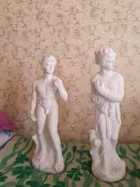 Статуя Античный парень и девушка