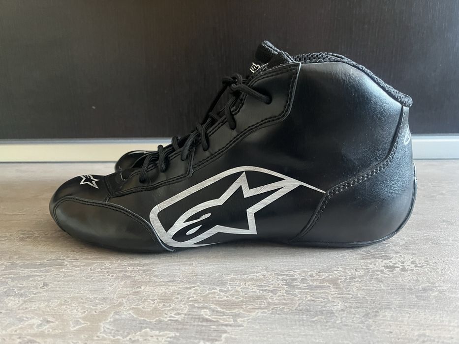 Ghete curse , Alpinestars