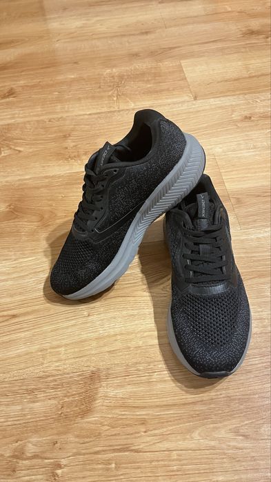 Кроссовки Demix р.41