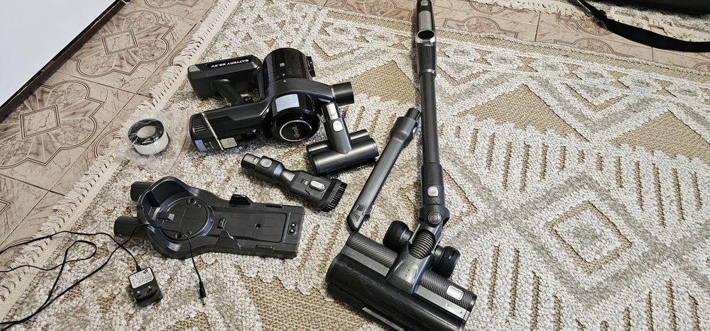 Безкабелна прахосмукачка Levo it Vortex IQ