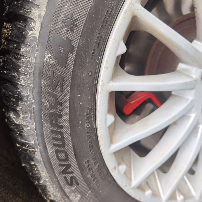 Зимни гуми с джанти 5х98 205/55/16