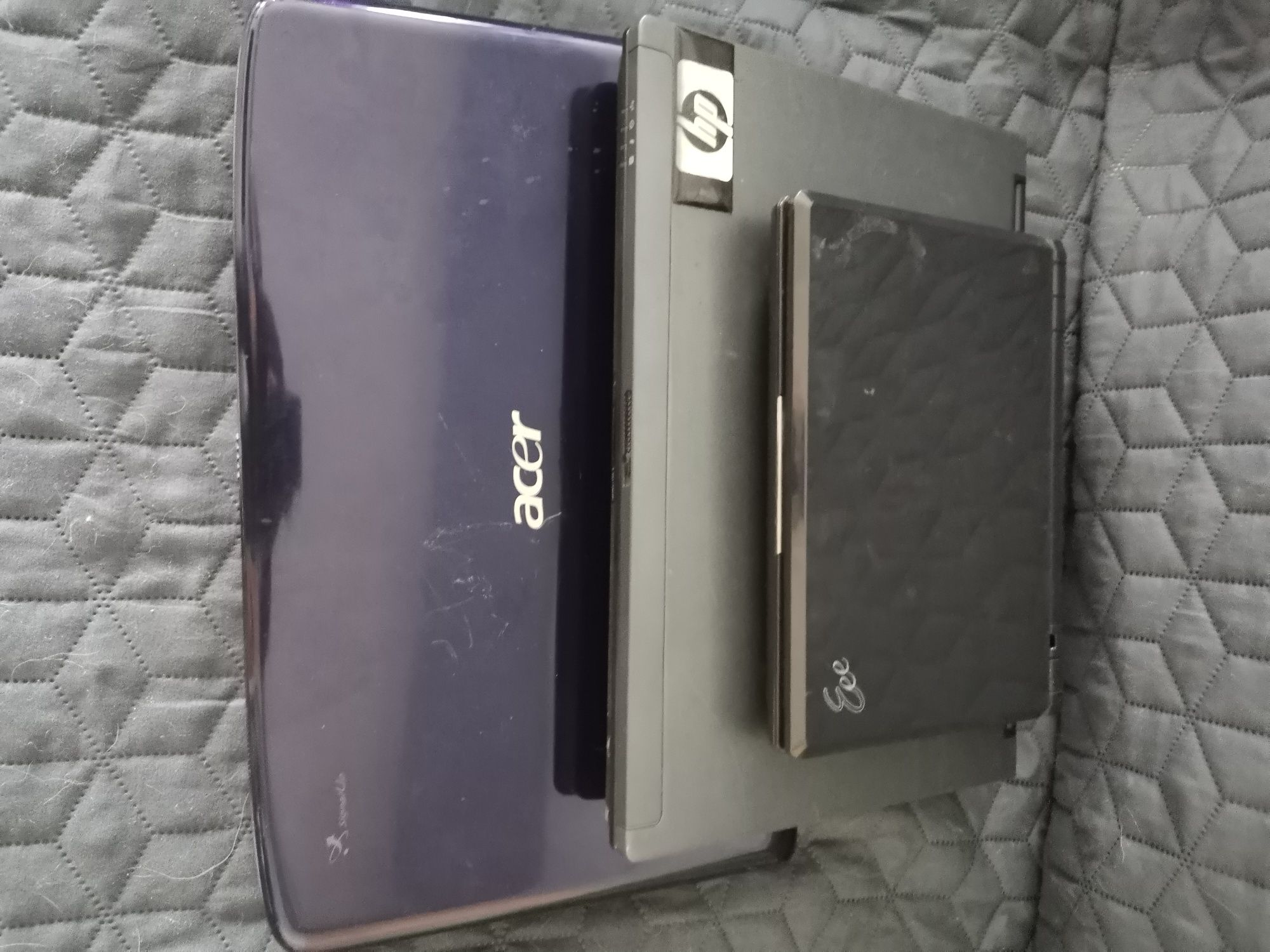 Лаптопи 3 броя Acer