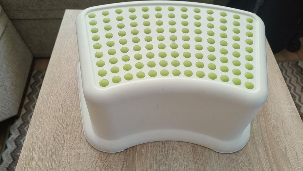 Taburet pt copii de la ikea