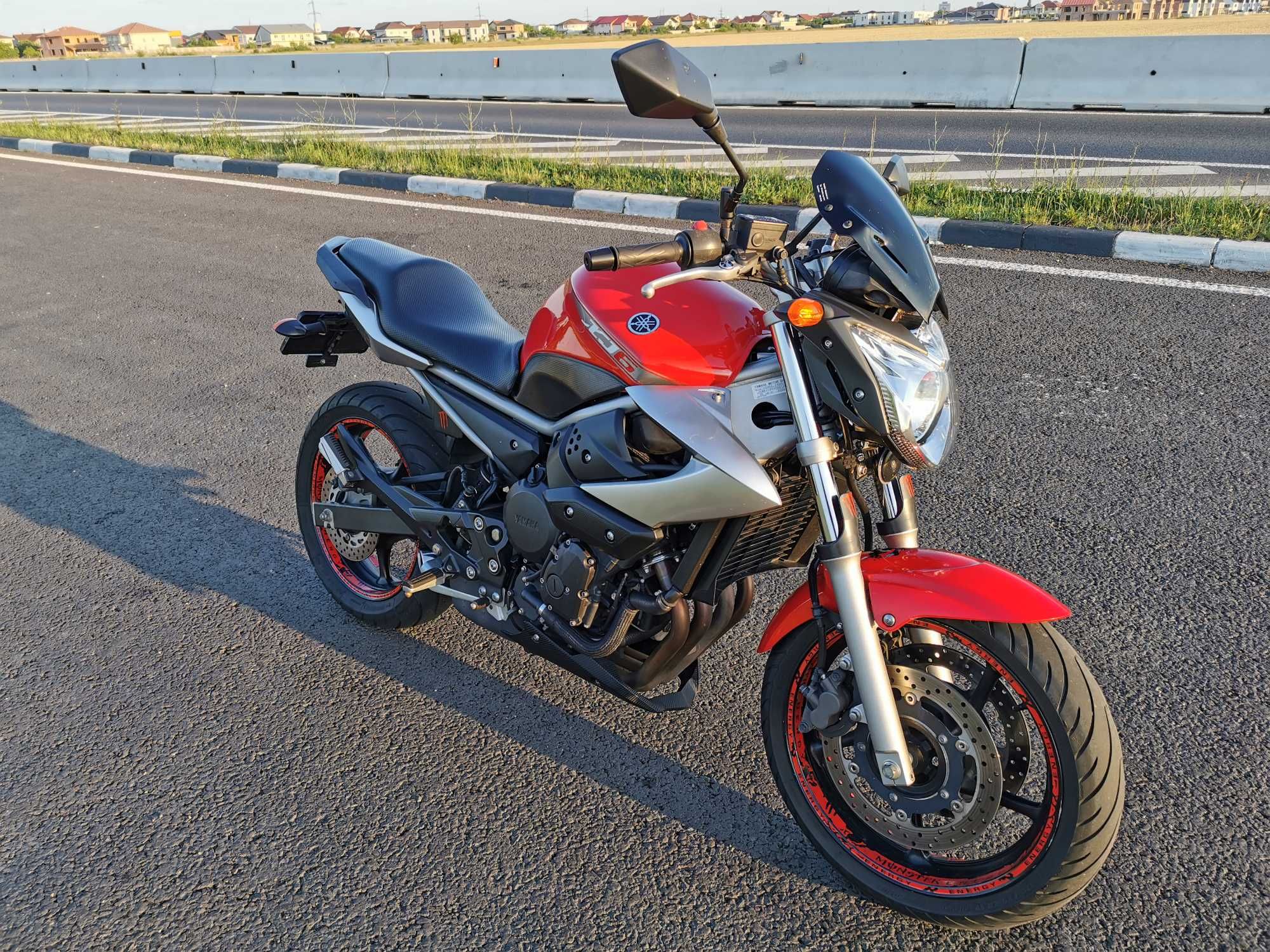 Yamaha XJ6N 2010 600cc