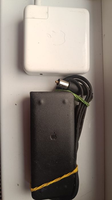 Încărcător tip C laptop