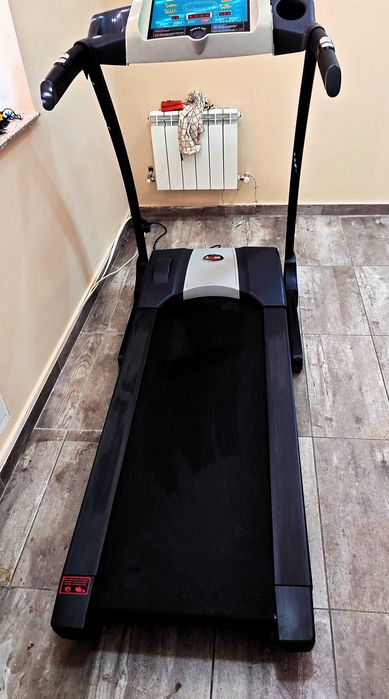 Бягаща пътека AXXON MA-300