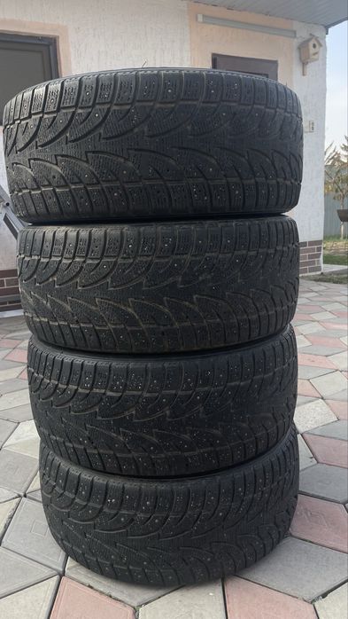 Шины зимние шипованные,
