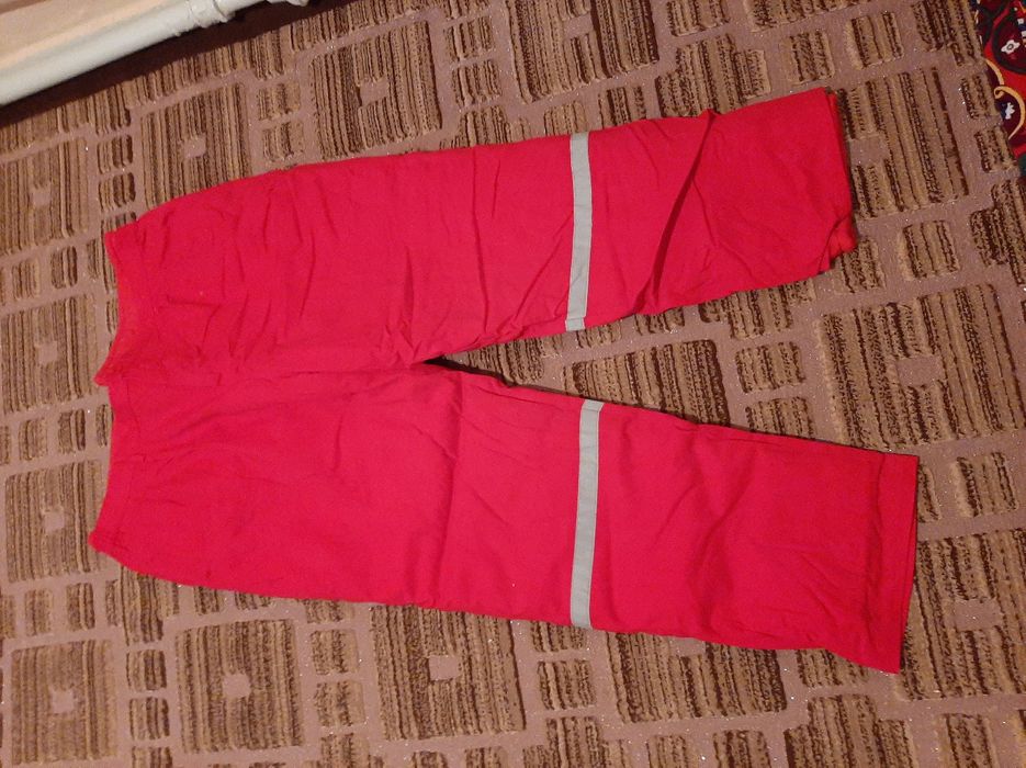 спец.штаны. новые