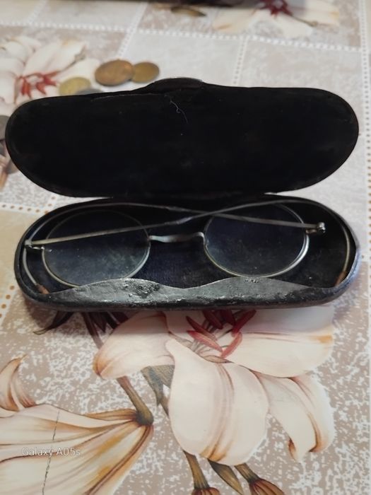 Стари диоптрични очила