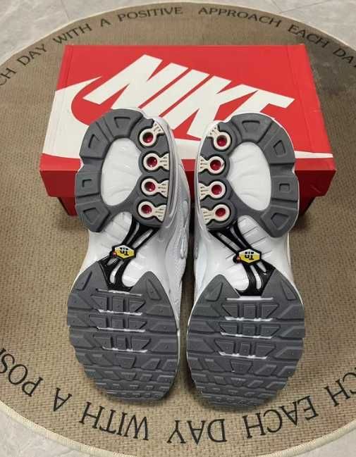 Nike Air Max TN Plus White EU41