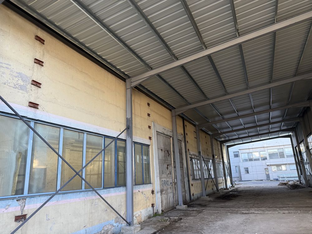 Structura hala metalica 8m x 30m x 5m