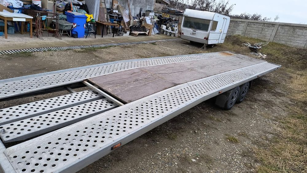 Platforma dubla 9m utili, platou aluminiu, 2019