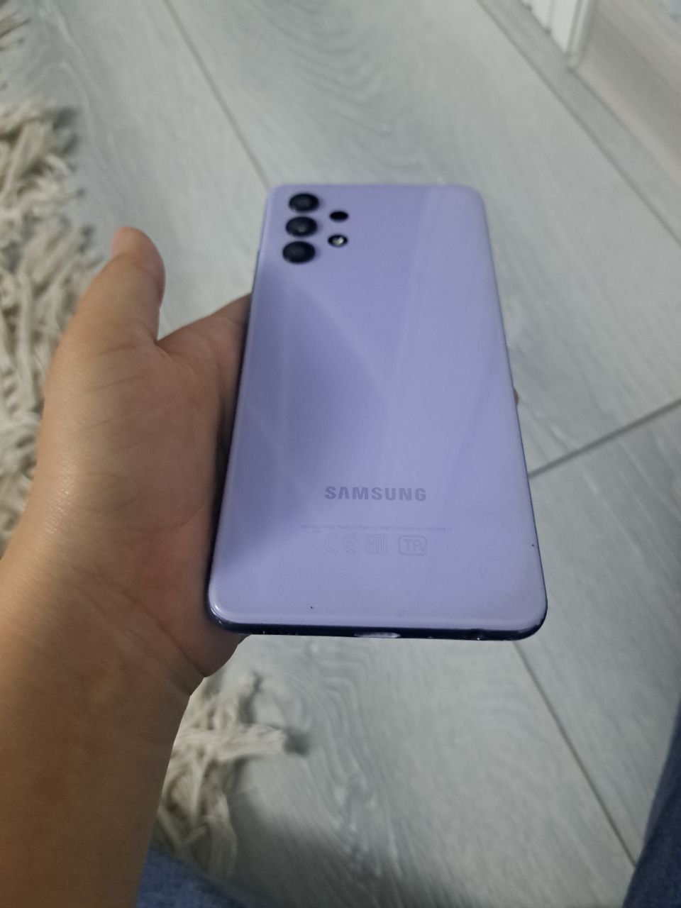Samsung A 32 SOTILADI
