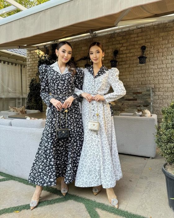 Чёрное, голубое новое платье по выгодной цене.Идеально для мероприятий