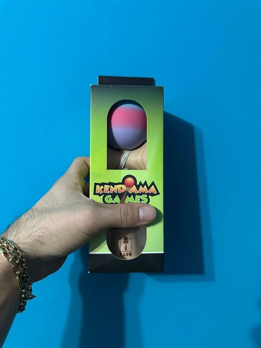 Kendama karo nouă