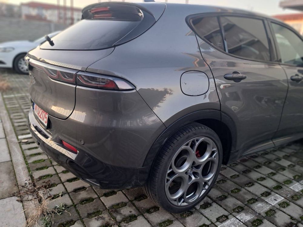 Alfa romeo tonale speciale