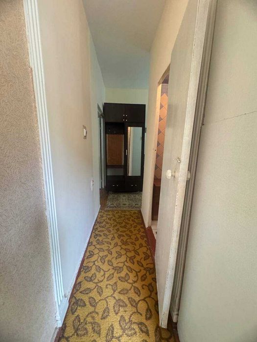 Продается 1-комнатная квартира, массив Ахмад Югнаки,