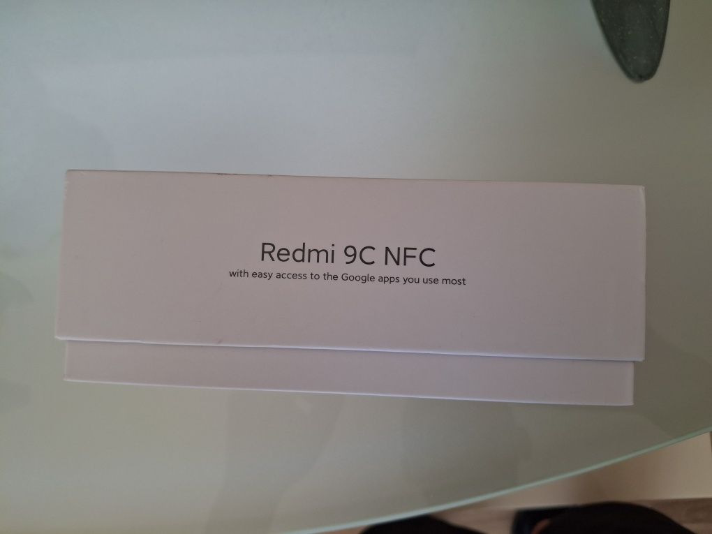 Продавам  Redmi , 2GB RAM, 32GB ROM