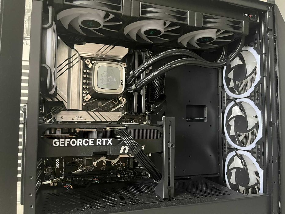 PC Intel i7-14700KF 3.4GHz,32GB DDR5,2TB SSD,RTX 5070 12GB GDDR7