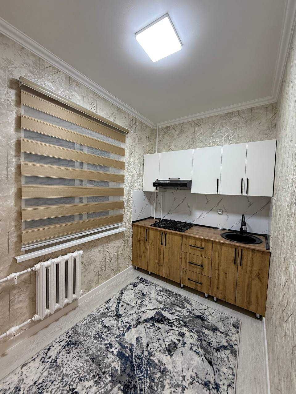 СРОЧНО !! Продается квартира в Яшнабаде 1/2/4 ( 40 кв/м ) Авиасозлар 2
