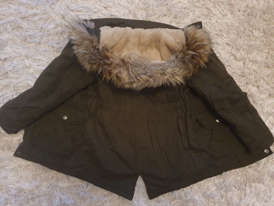 Geaca fete  C&A(7/8ani)