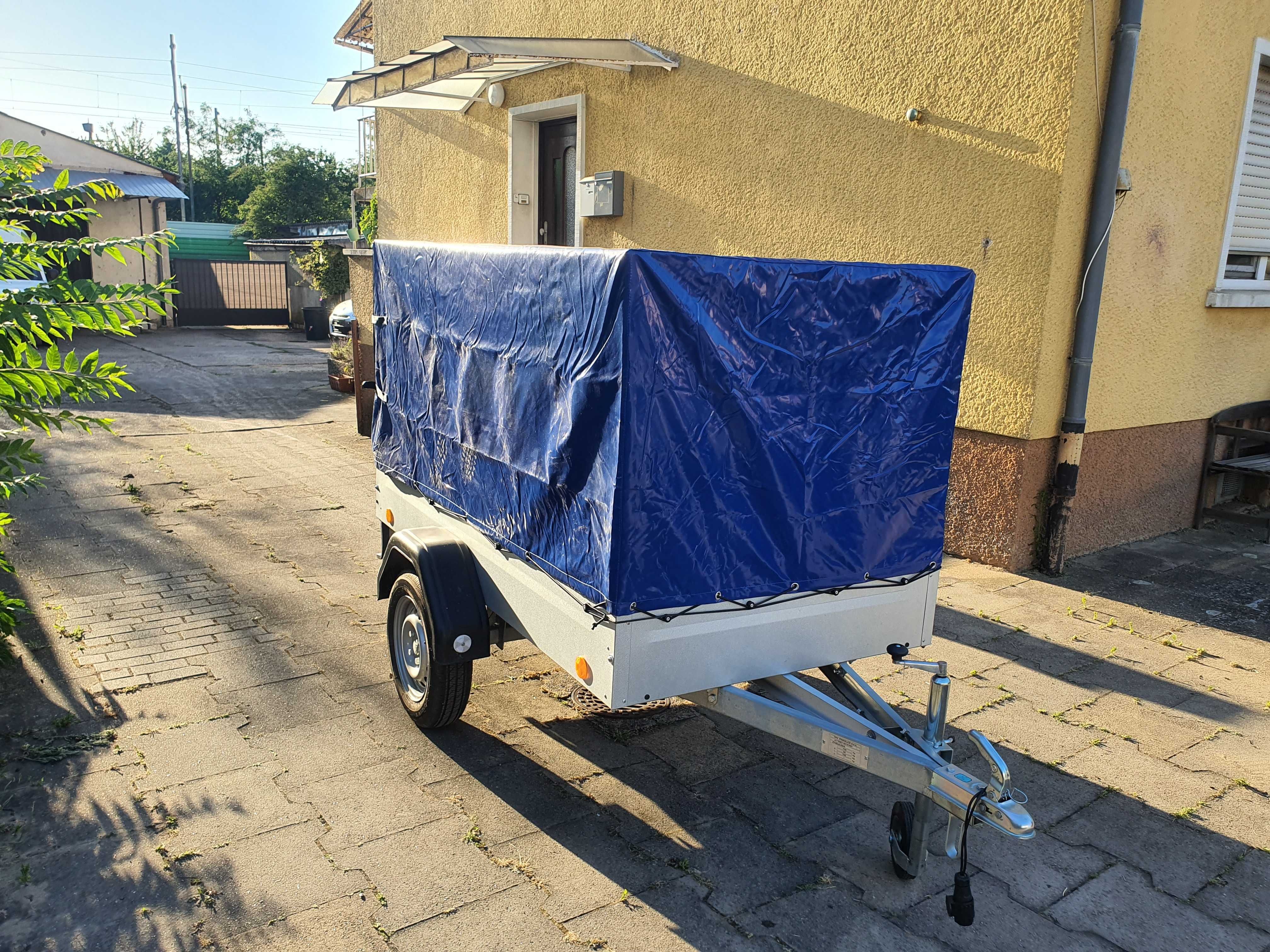 Remorca 750 kg Böckmann Cu Prelata