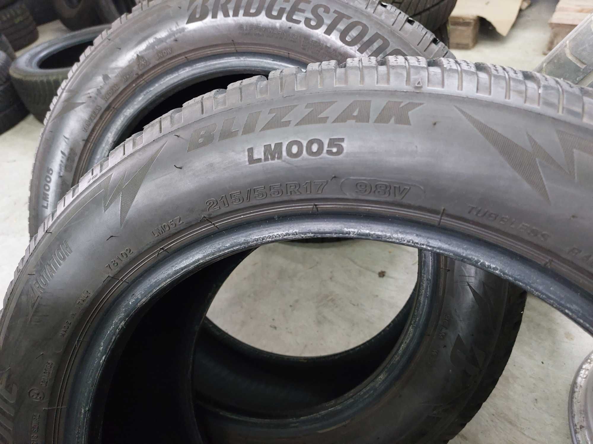 4бр зимни гуми Bridgestone 215 55 17 dot2520