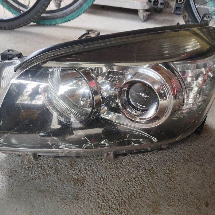 Фарове за Тойота Рав 4