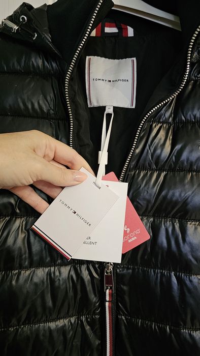 Ново дамско яке Tommy Hilfiger