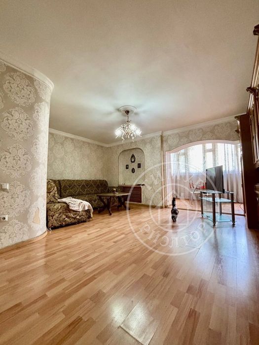 4/3/4 Буюк Ипак Йули,Максим Горький метро,Буз Базар,77 серия,90 м2