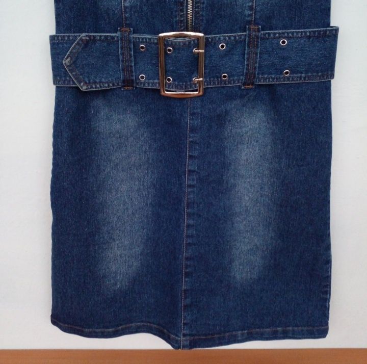 НОВОЕ стильное, джинсовое платье - футляр, размер 44-46