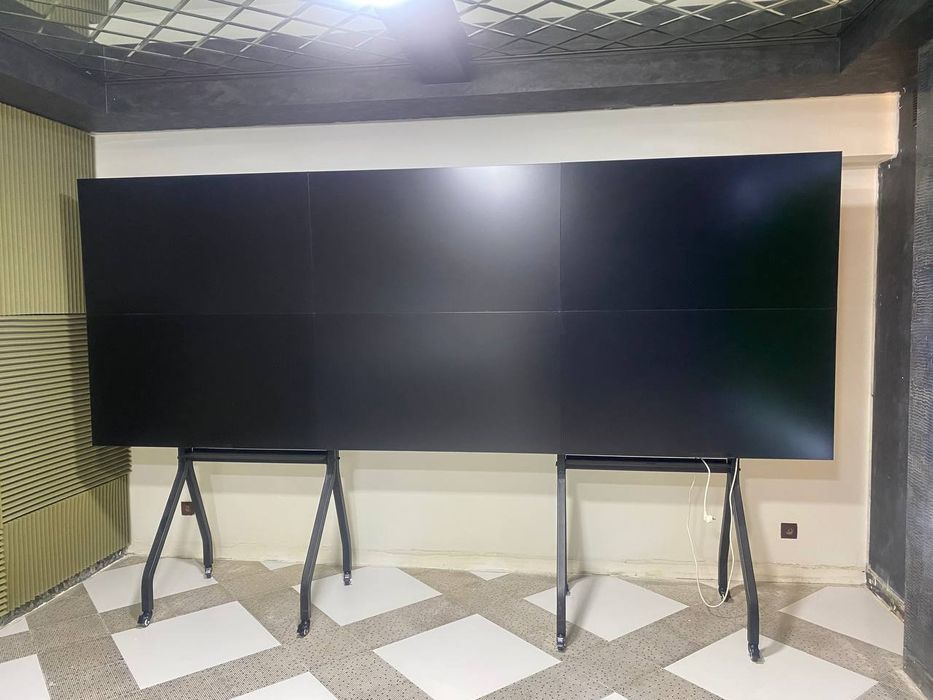 Видео панели Full HD   видеостена (video wall) — набор из нескольких п