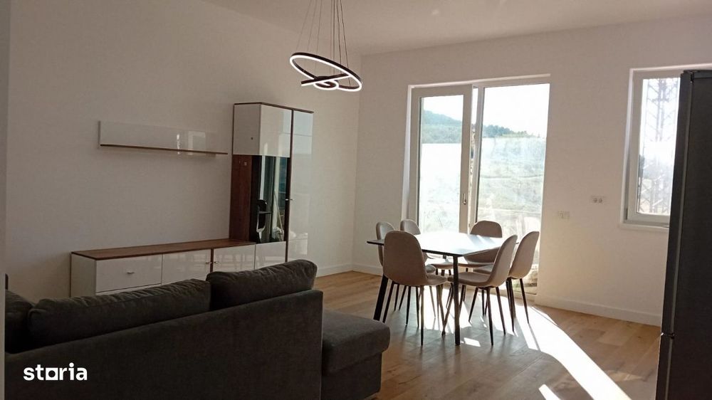 Apartament 2 camere in zona Vivo!