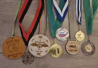Medalii Finish de la anumite evenimente sportive de alergare